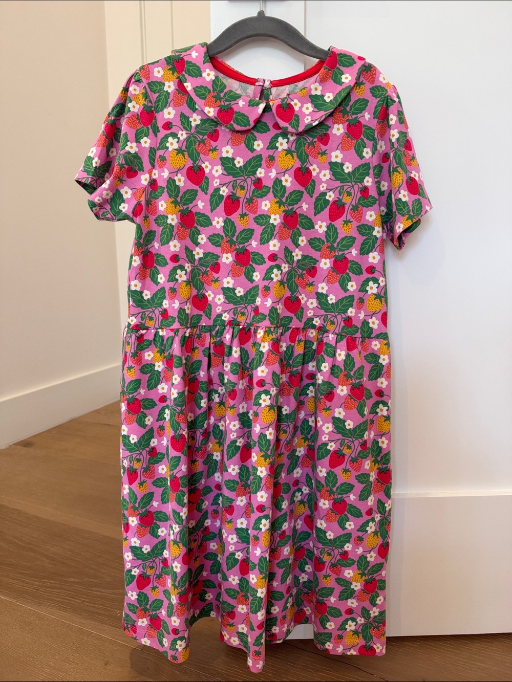 NWOT Mini Biden strawberry print dress size 9-10